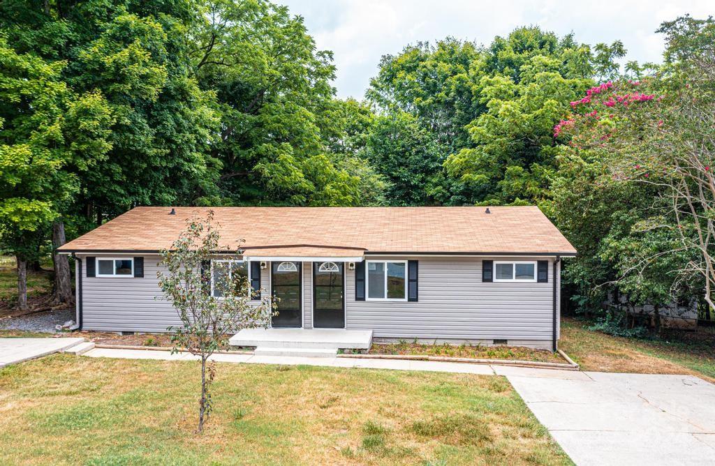 1626 3rd Street Drive Ne Hickory NC 28601