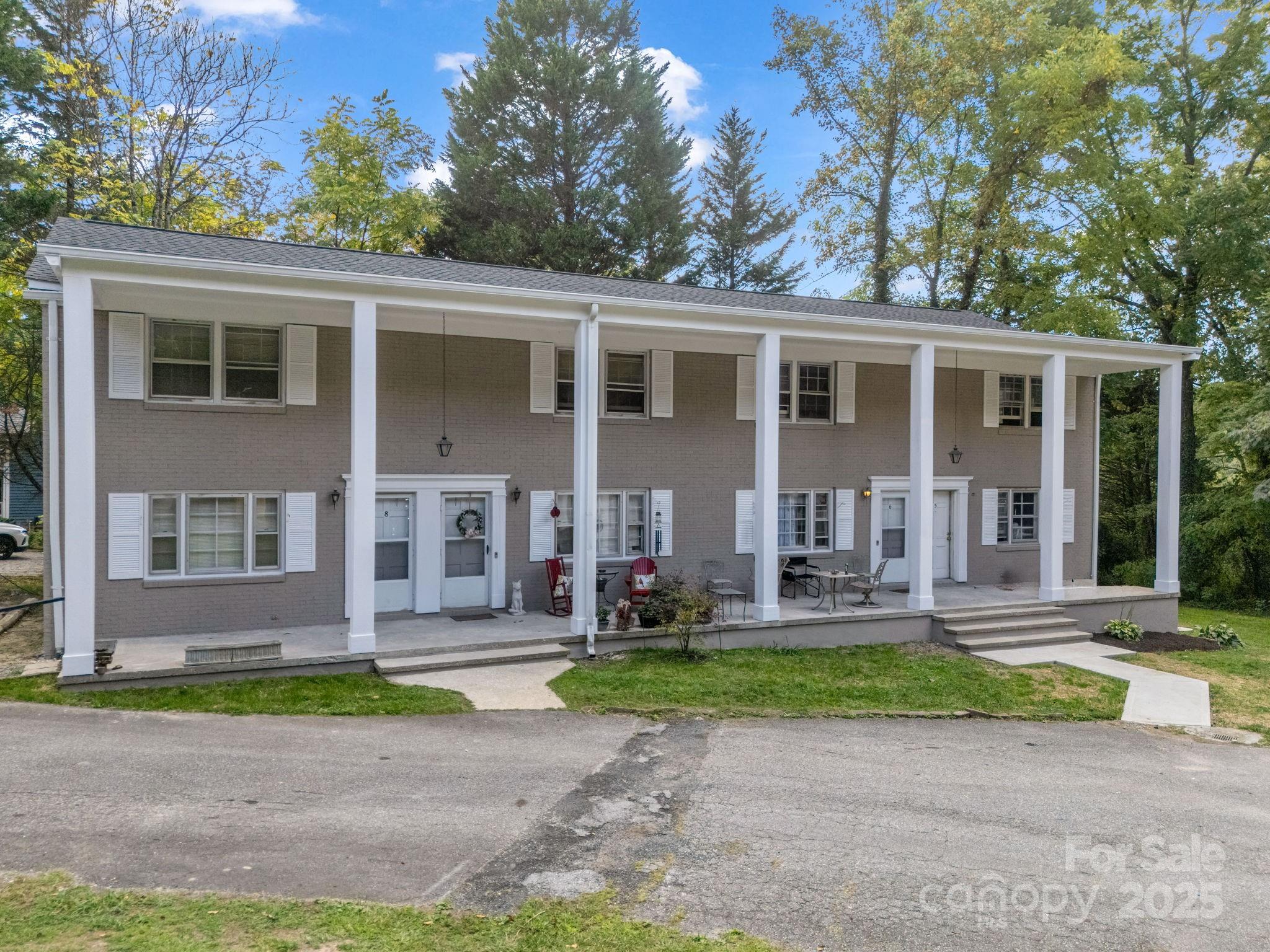 2715 Greenville Highway Flat Rock NC 28731