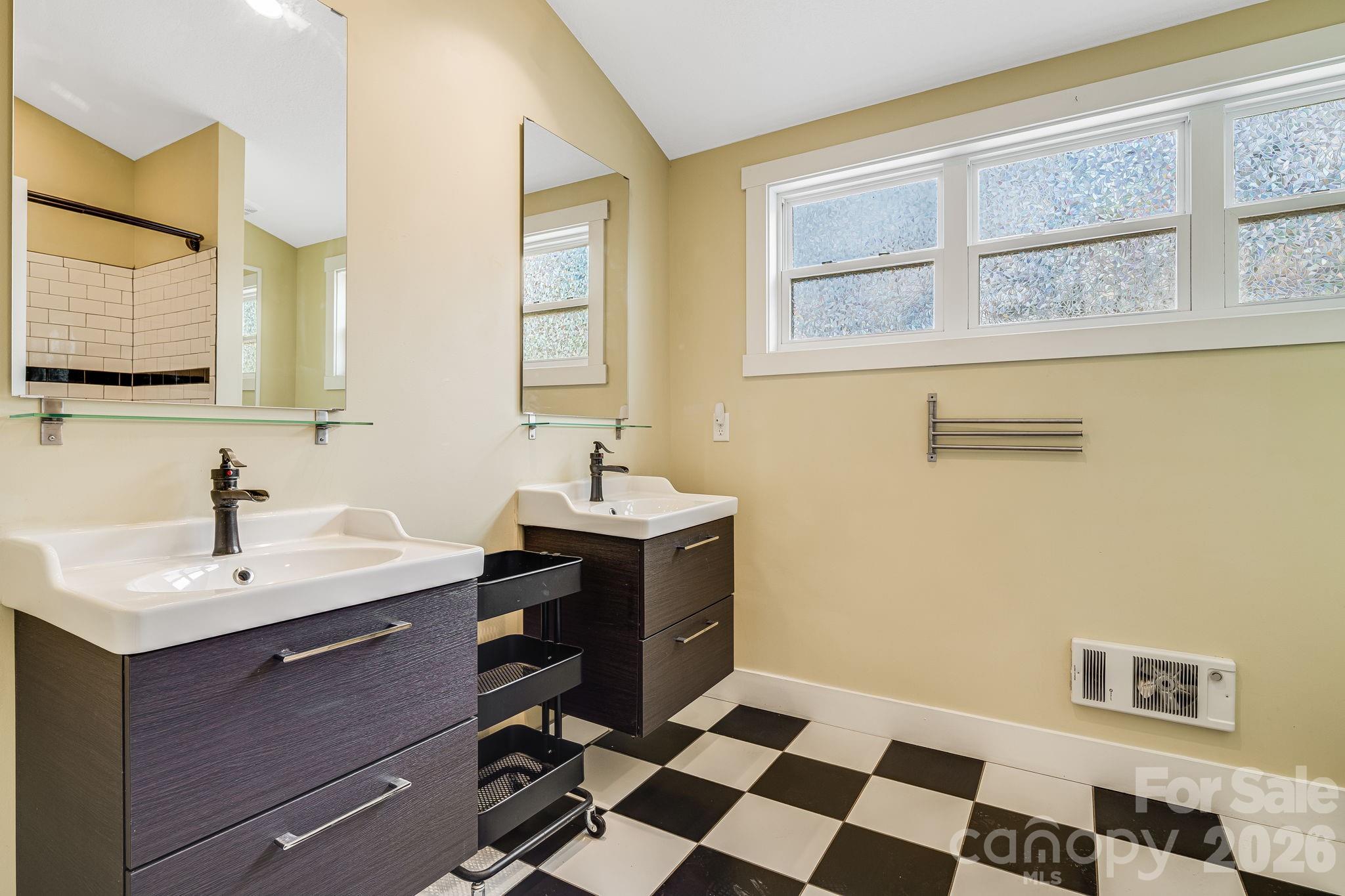 309 London Road Asheville NC 28803