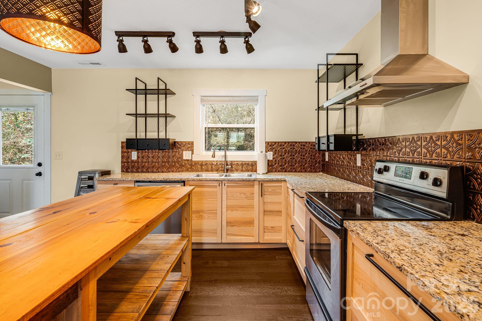 309 London Road Asheville NC 28803
