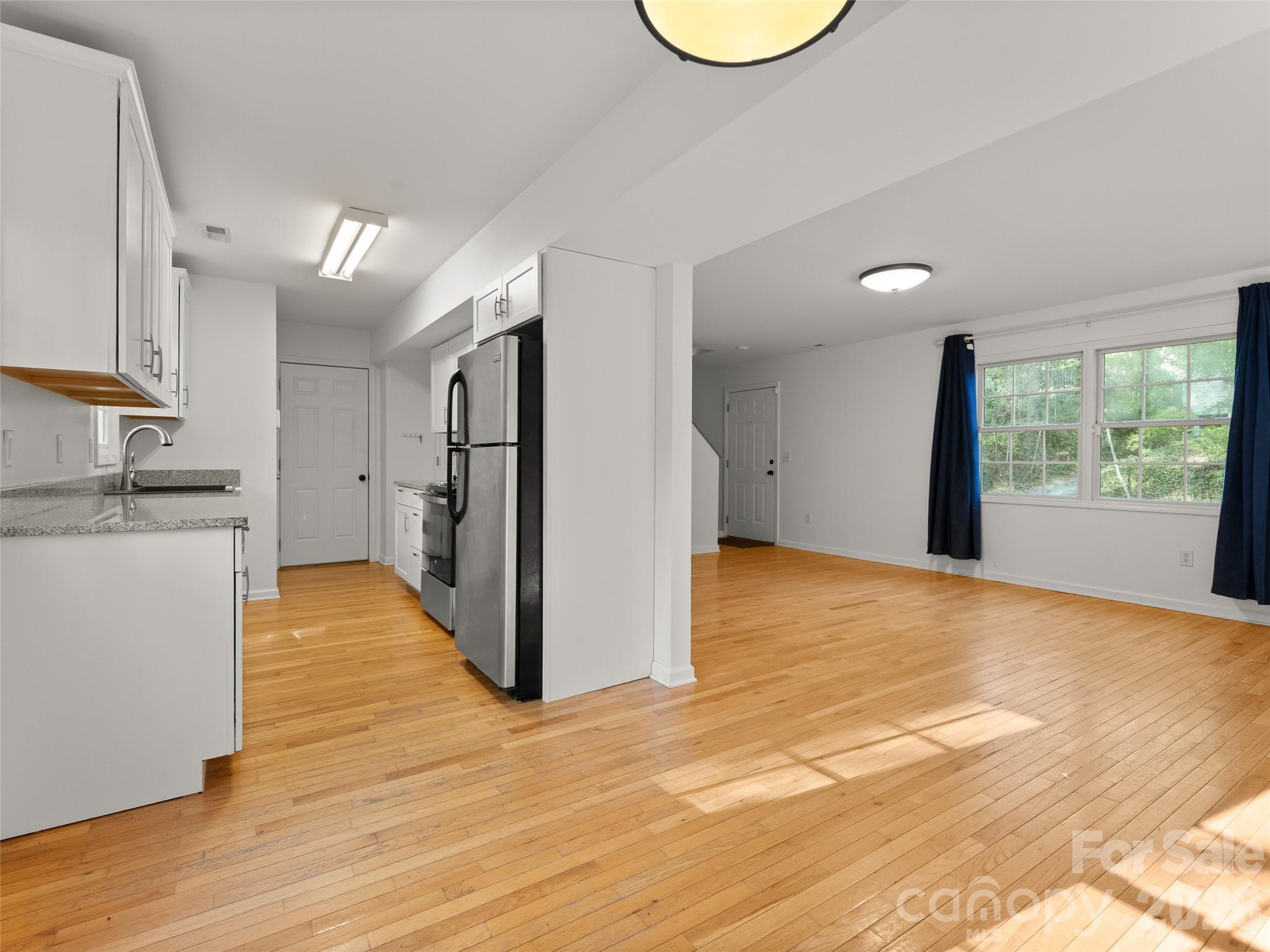 13 Castle Street Asheville NC 28803