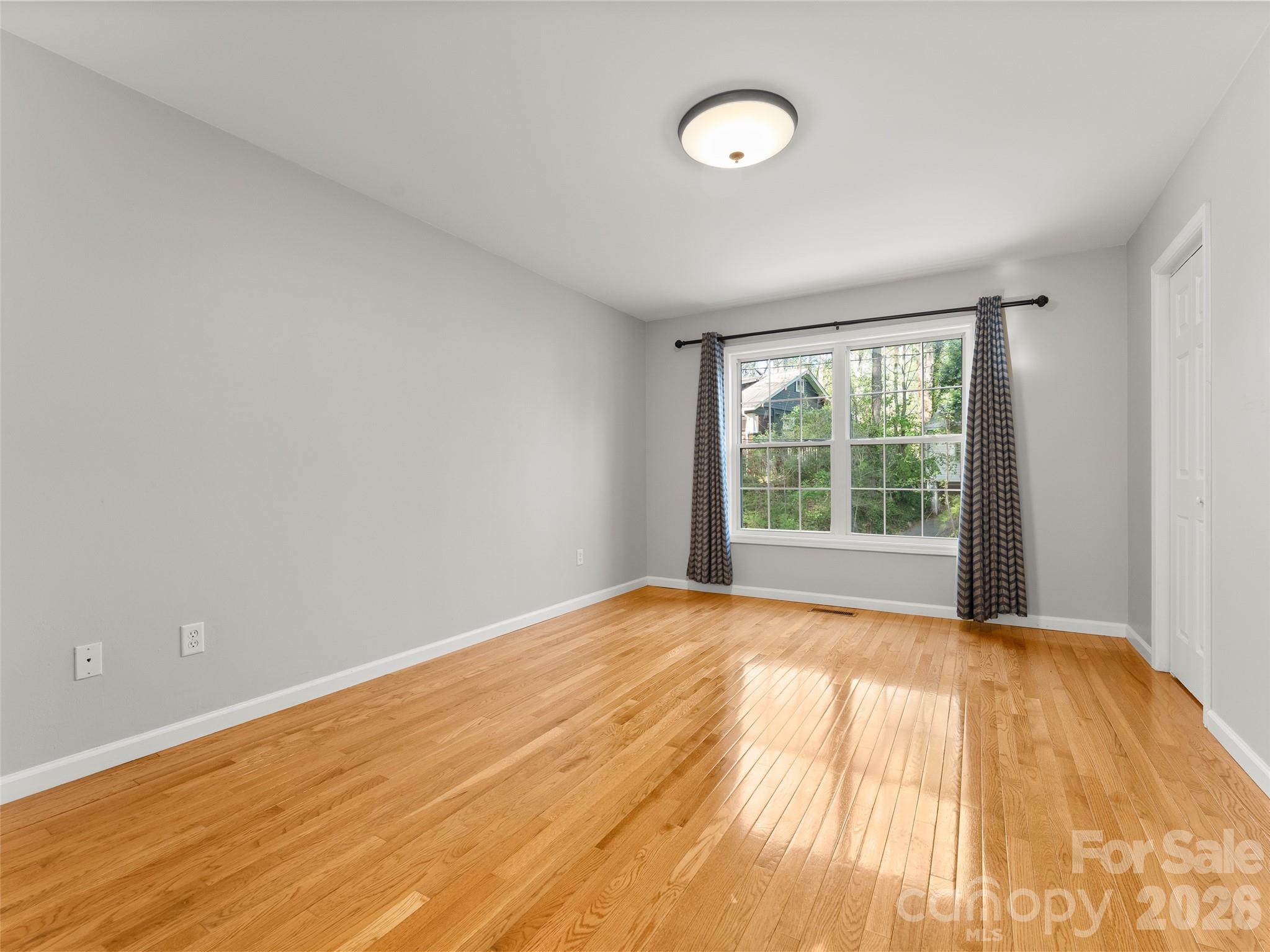 13 Castle Street Asheville NC 28803