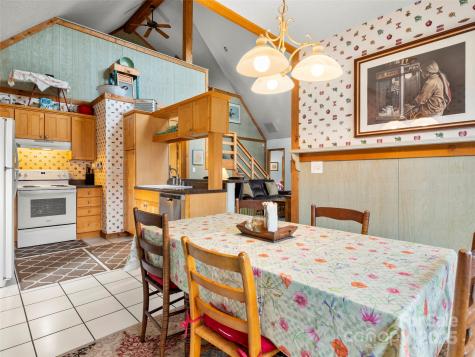 376 Ox Creek Road Weaverville NC 28787