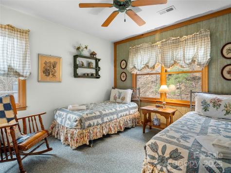 376 Ox Creek Road Weaverville NC 28787