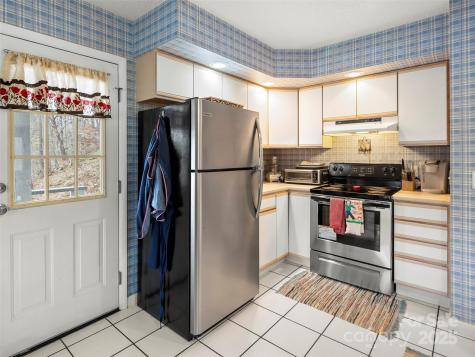 376 Ox Creek Road Weaverville NC 28787