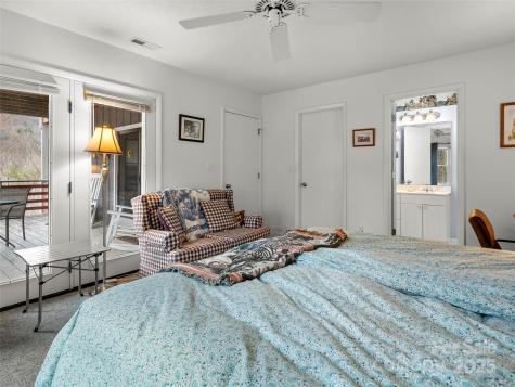 376 Ox Creek Road Weaverville NC 28787