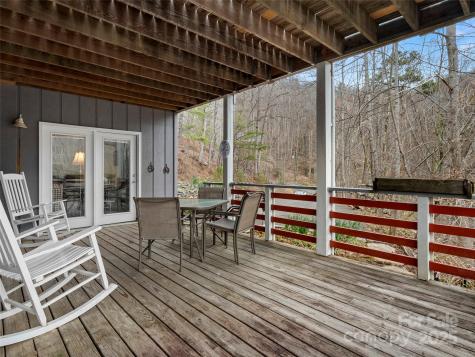 376 Ox Creek Road Weaverville NC 28787