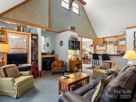 376 Ox Creek Road Weaverville NC 28787