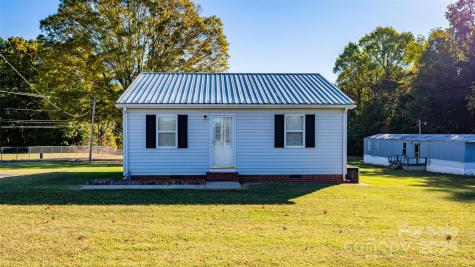 110 Jenkins Farm Lane Mooresville NC 28115