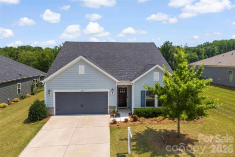 5727 Lavaux Court Charlotte NC 28214