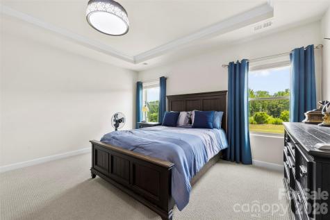 5727 Lavaux Court Charlotte NC 28214