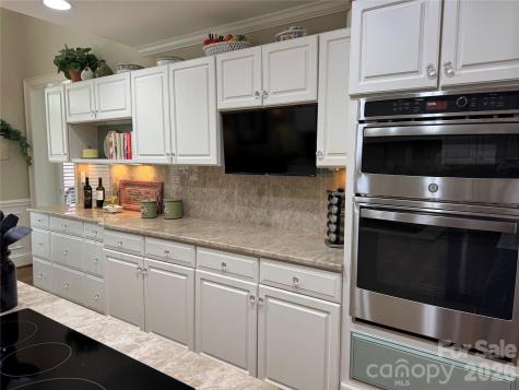 6507 Gaywind Drive Charlotte NC 28226