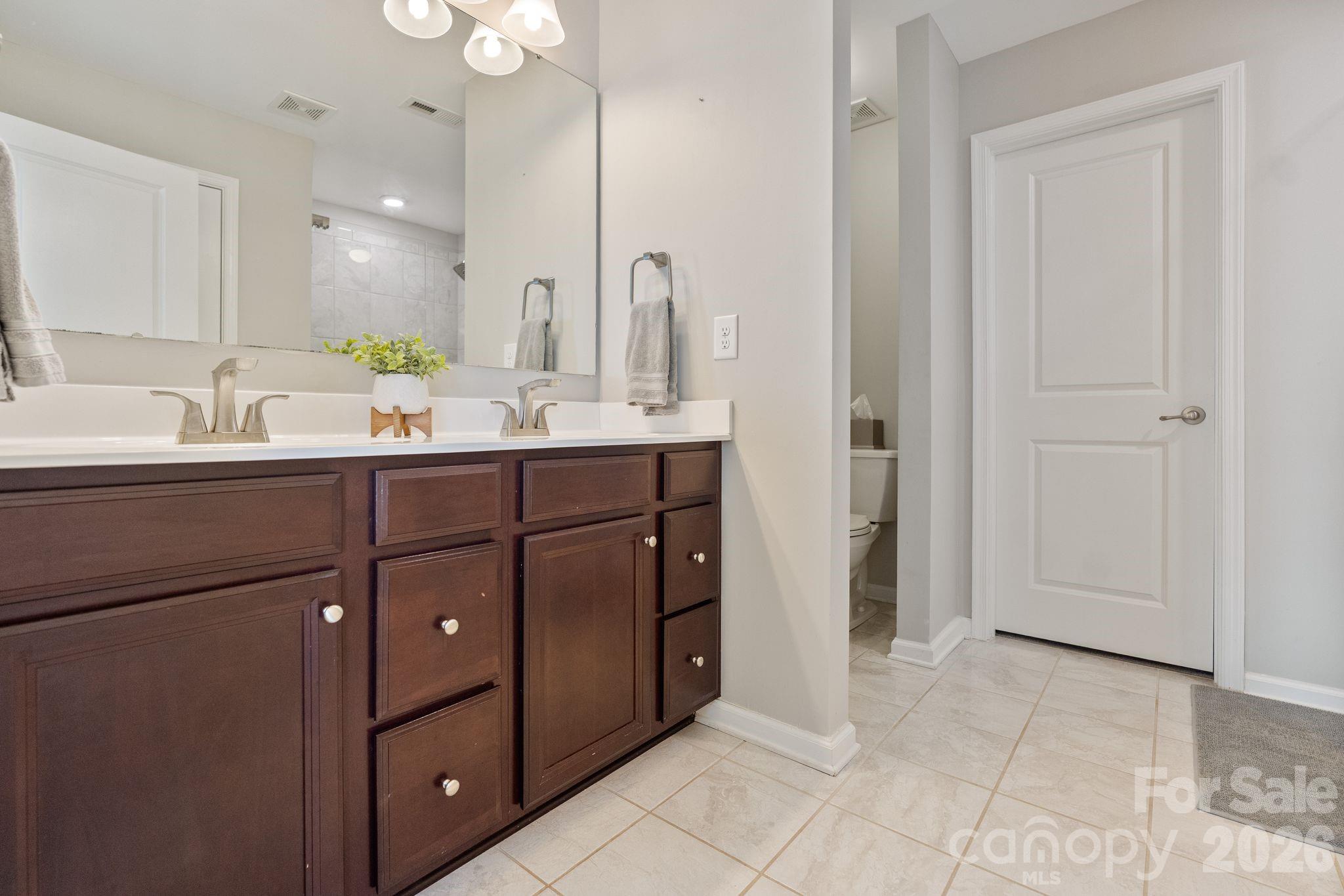 1215 Longwall Lane Matthews NC 28105