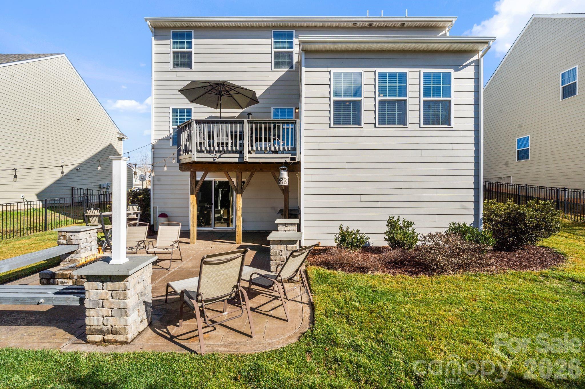1215 Longwall Lane Matthews NC 28105