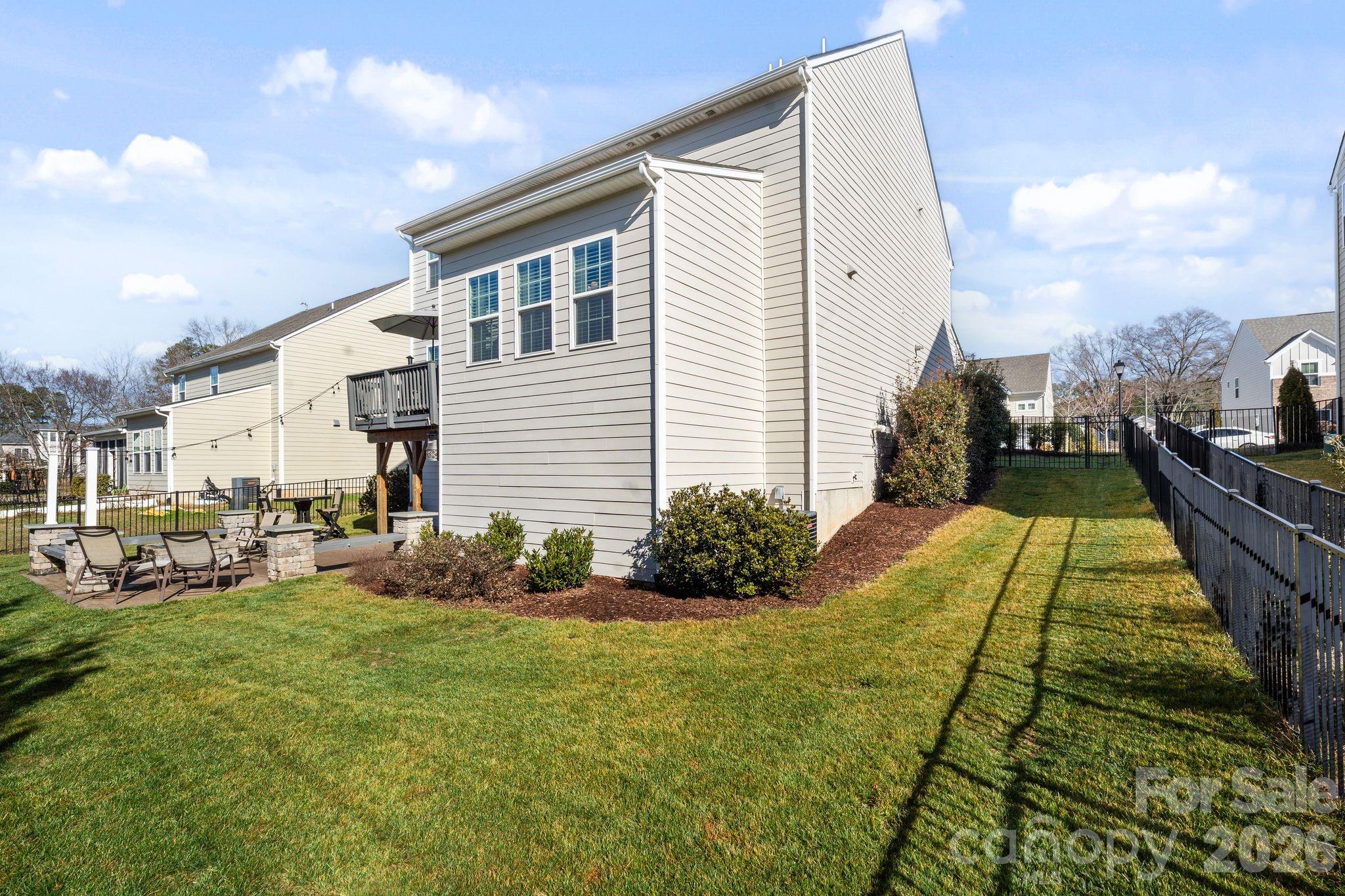 1215 Longwall Lane Matthews NC 28105
