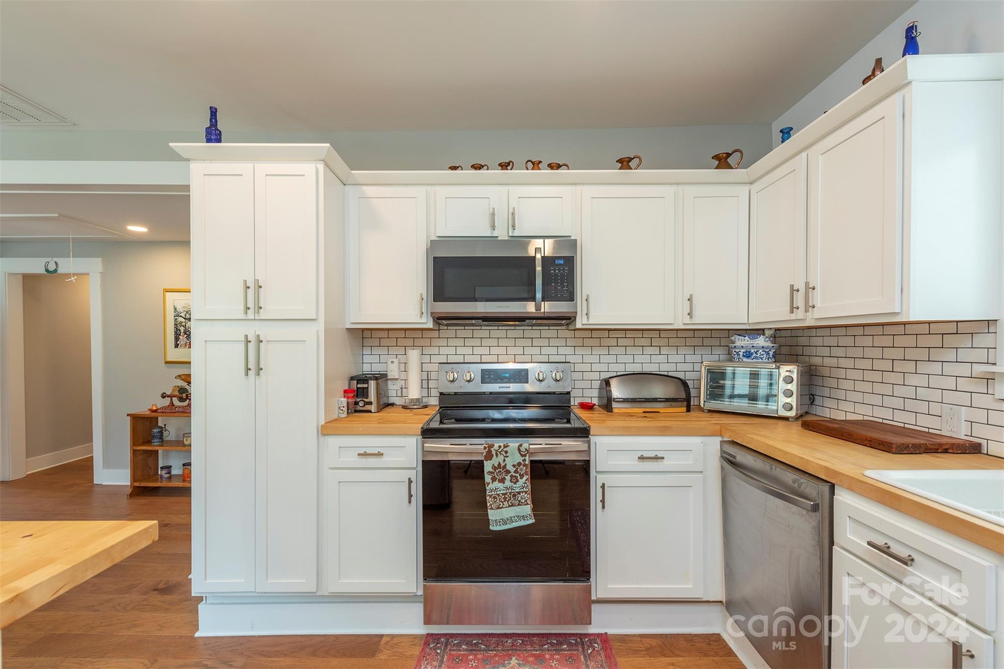 1117 Montreat Road Black Mountain NC 28711