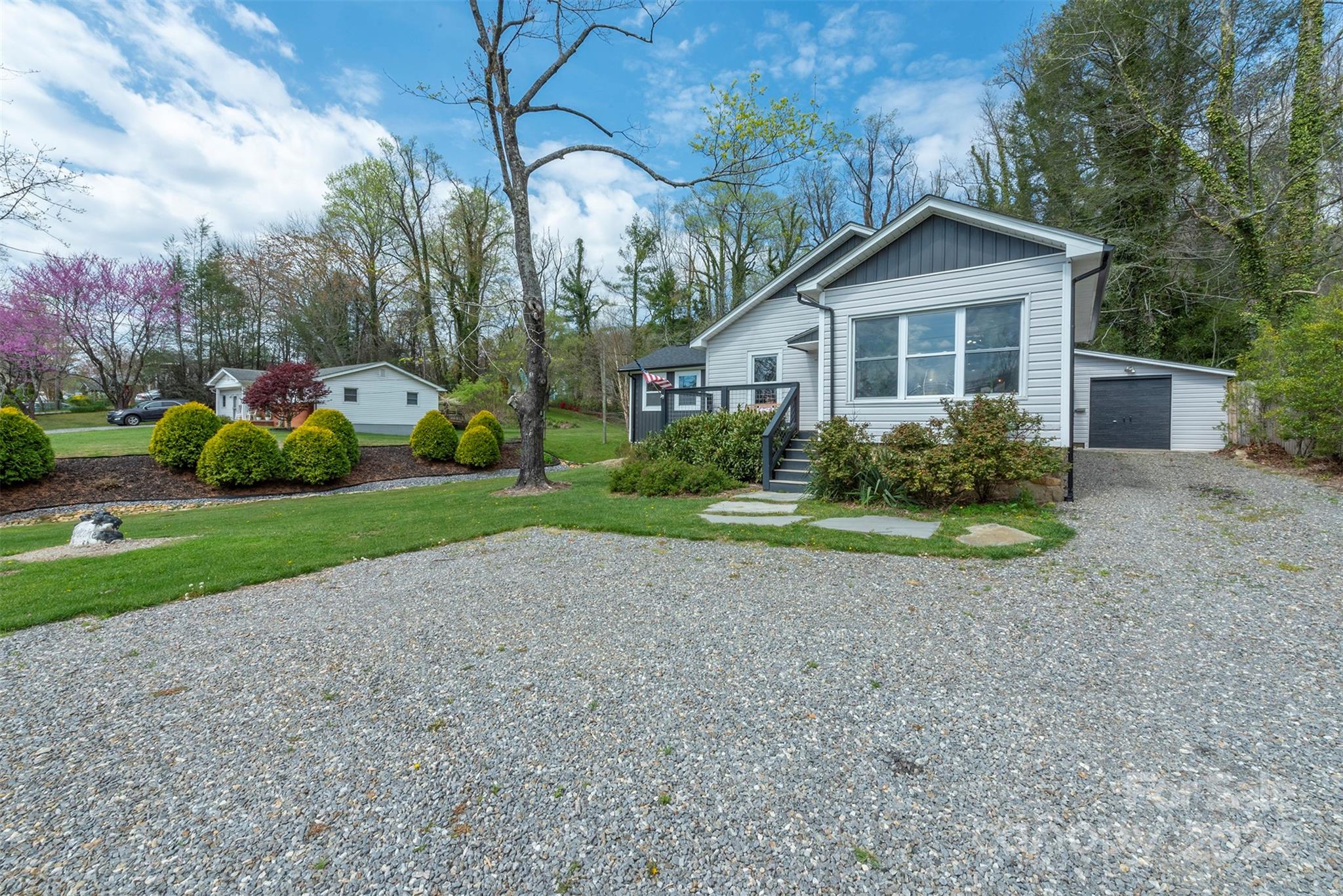 1117 Montreat Road Black Mountain NC 28711