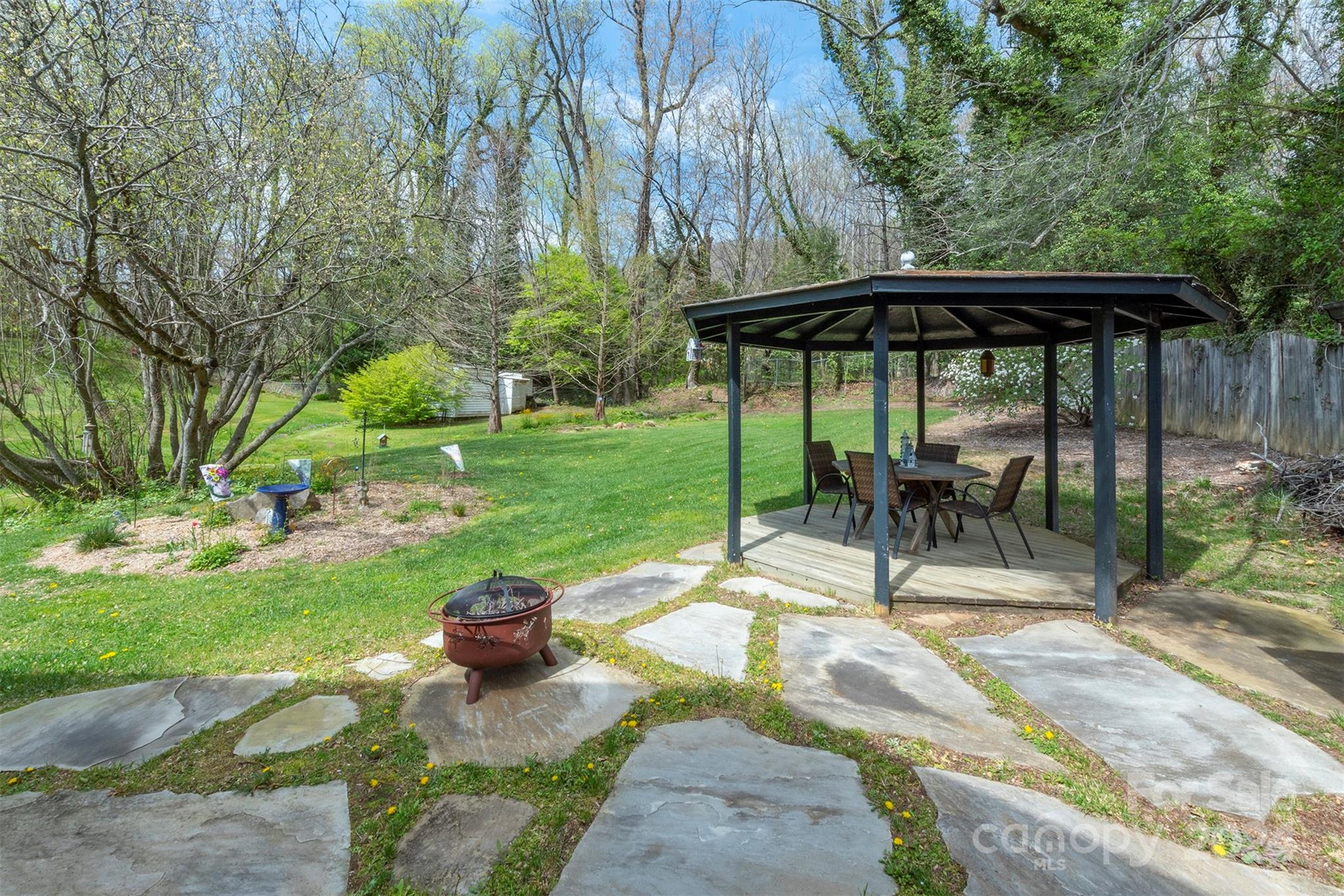 1117 Montreat Road Black Mountain NC 28711