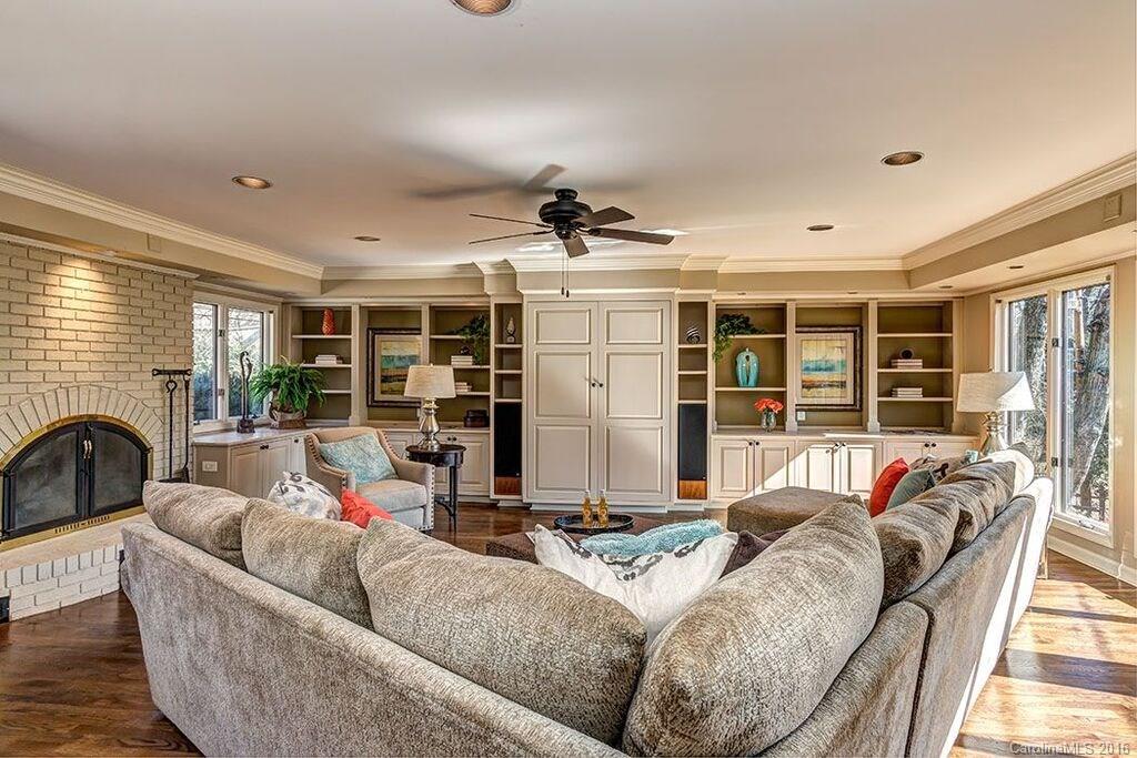 6127 Glenridge Road Charlotte NC 28211
