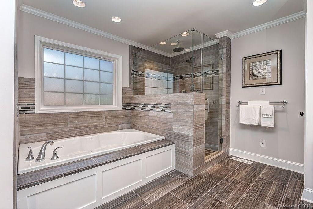 6127 Glenridge Road Charlotte NC 28211