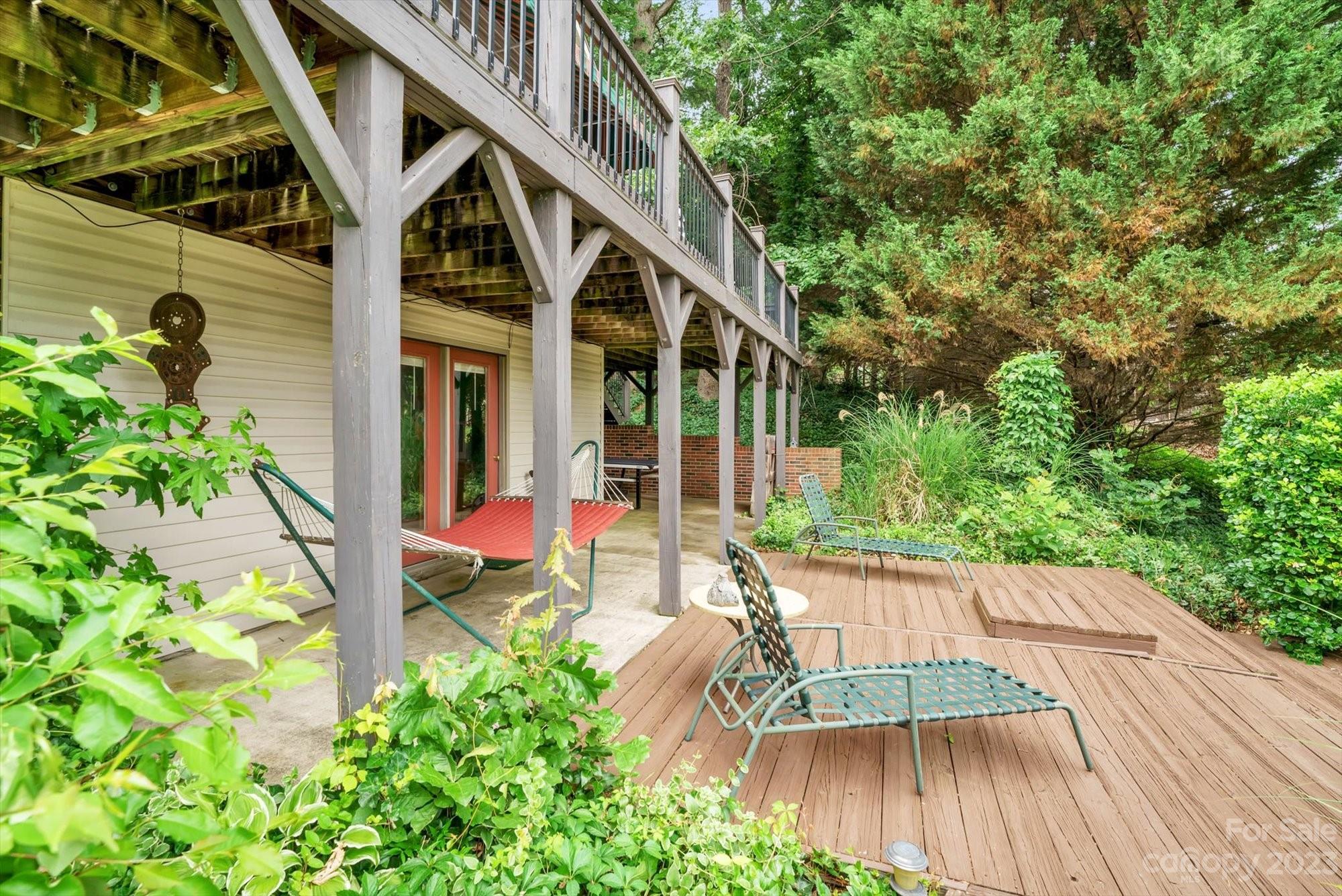 2691 Hemlock Court Nebo NC 28761