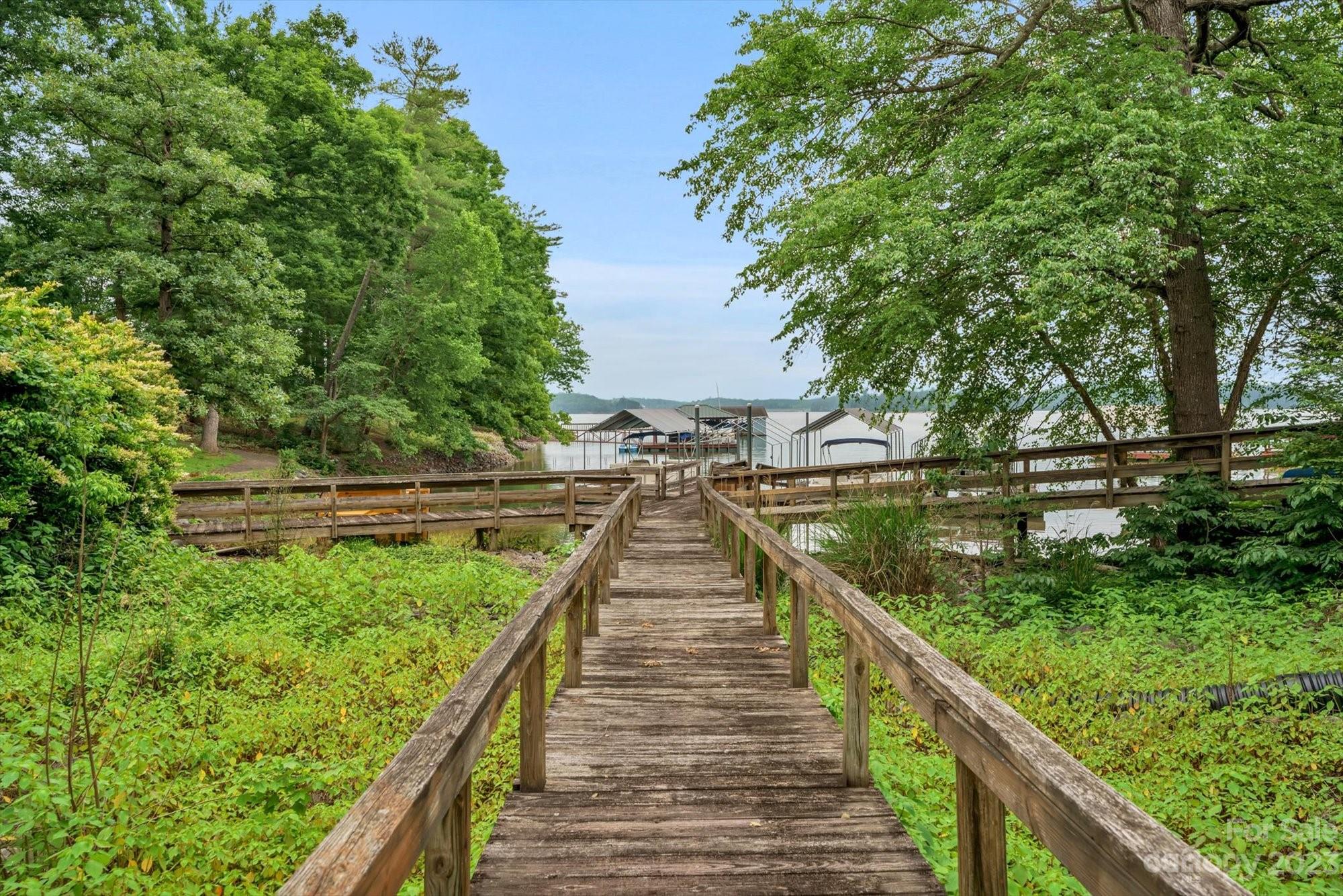 2691 Hemlock Court Nebo NC 28761