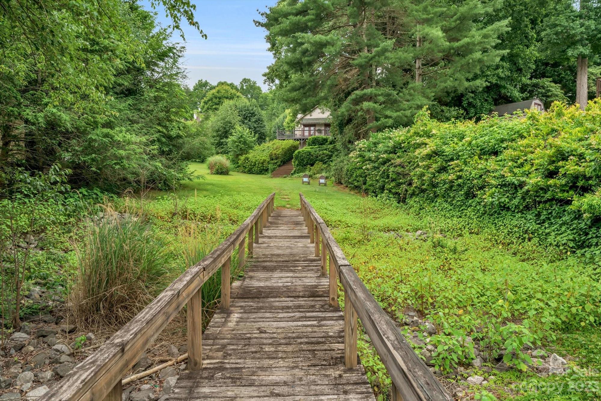 2691 Hemlock Court Nebo NC 28761