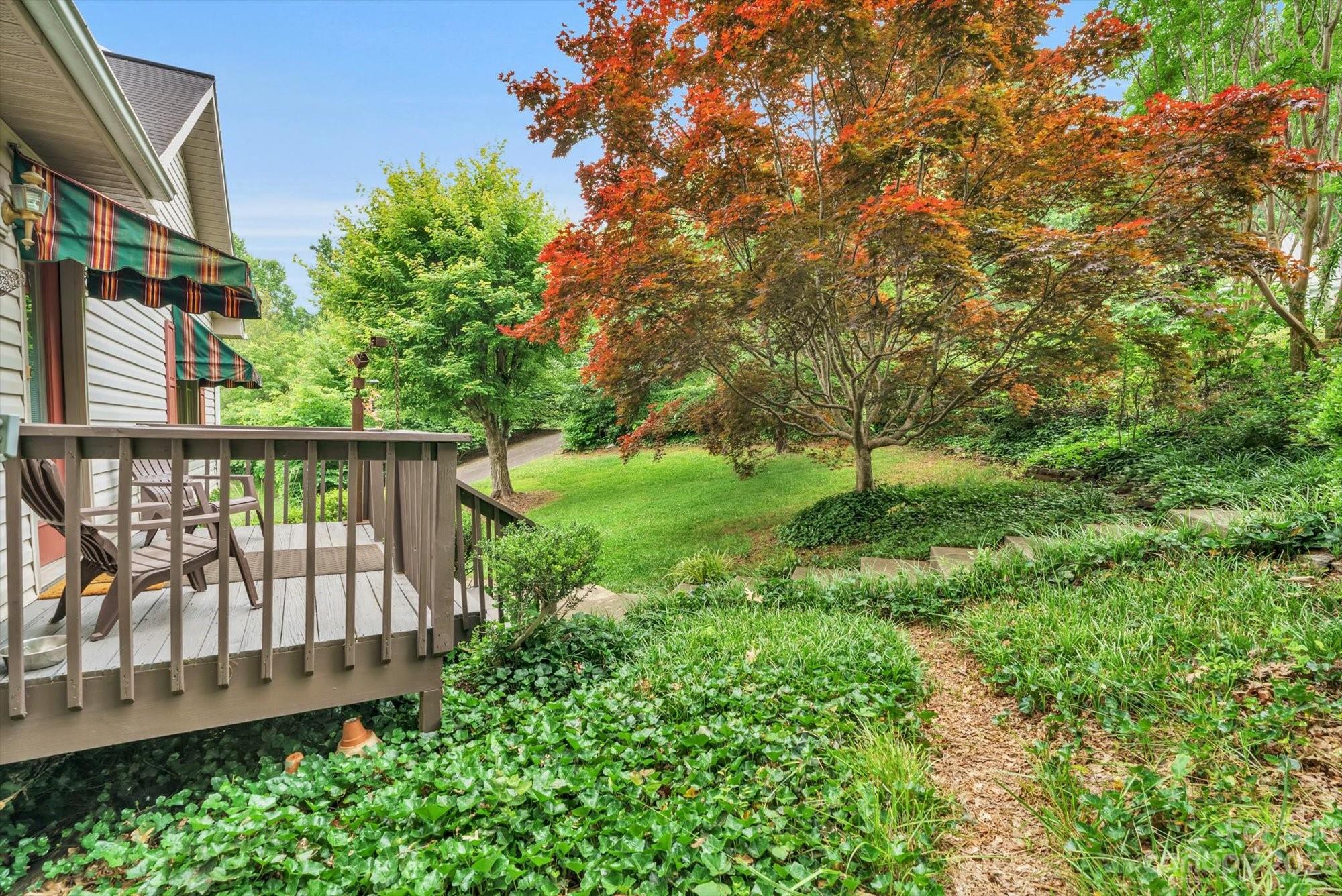 2691 Hemlock Court Nebo NC 28761