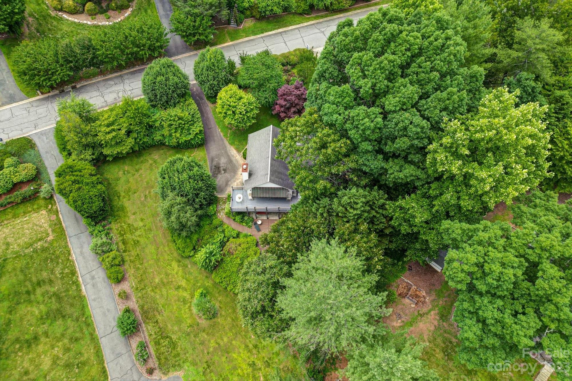 2691 Hemlock Court Nebo NC 28761