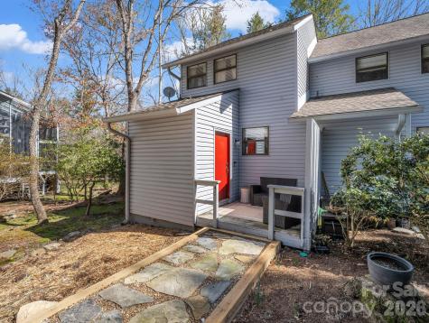 45 Lakeside Villas Drive Brevard NC 28712