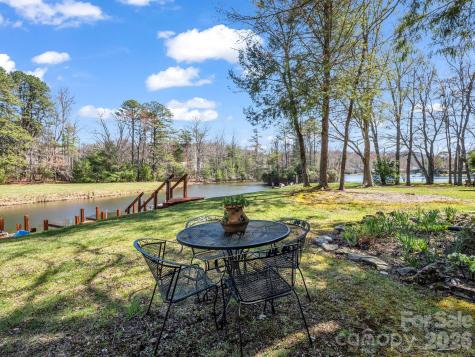 45 Lakeside Villas Drive Brevard NC 28712