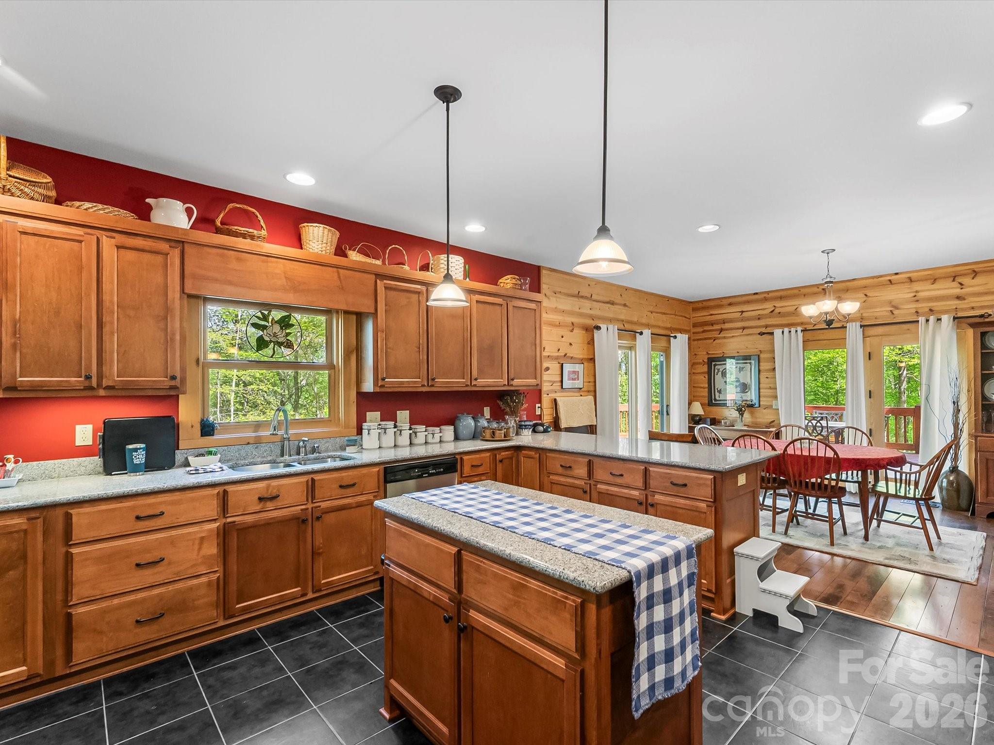 917 Otter Mountain Road Topton NC 28781