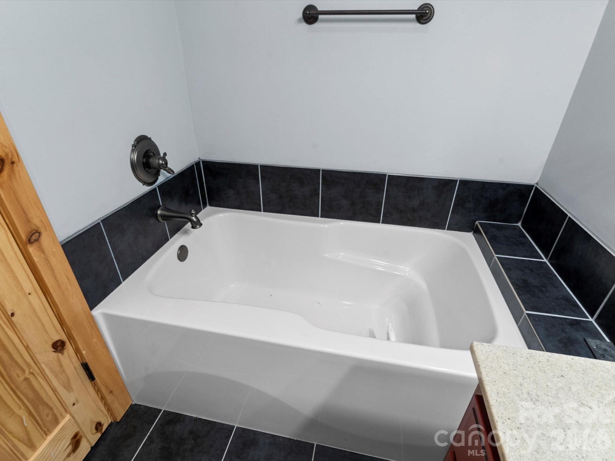 917 Otter Mountain Road Topton NC 28781