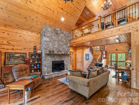 917 Otter Mountain Road Topton NC 28781