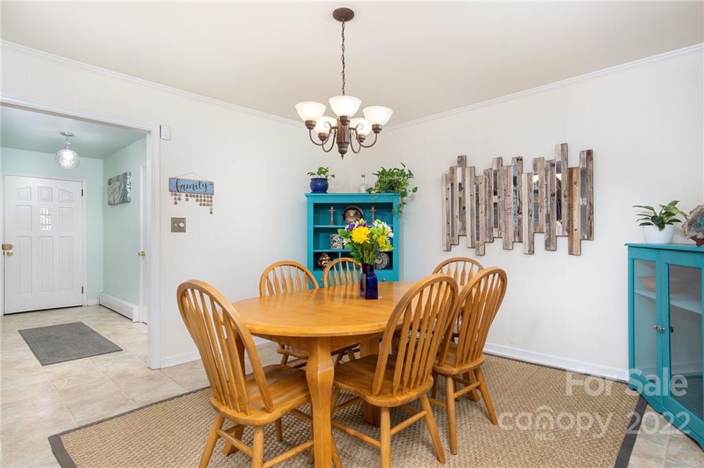 25 Selwyn Road Asheville NC 28806