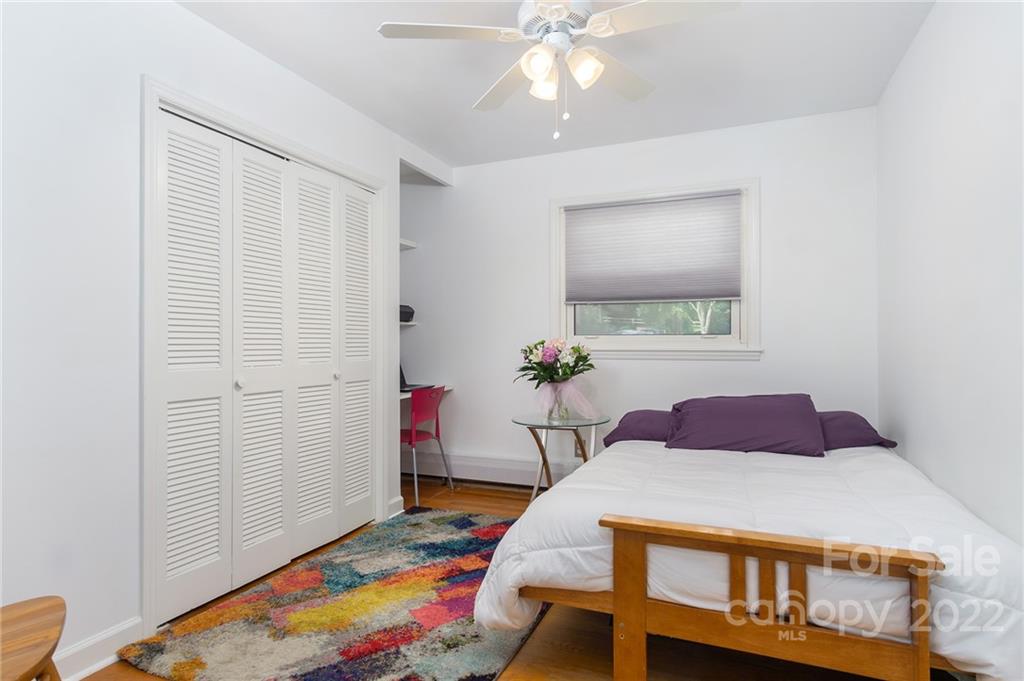 25 Selwyn Road Asheville NC 28806