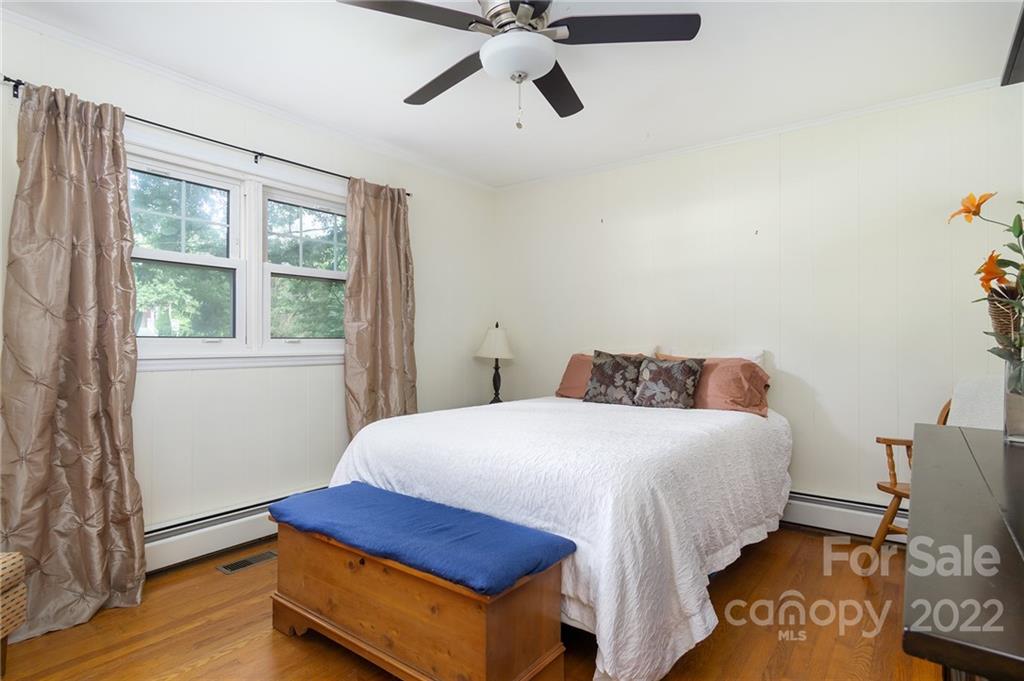 25 Selwyn Road Asheville NC 28806