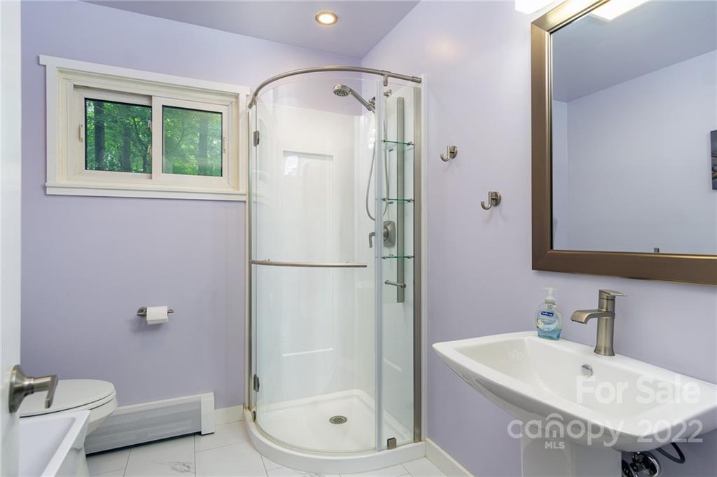 25 Selwyn Road Asheville NC 28806