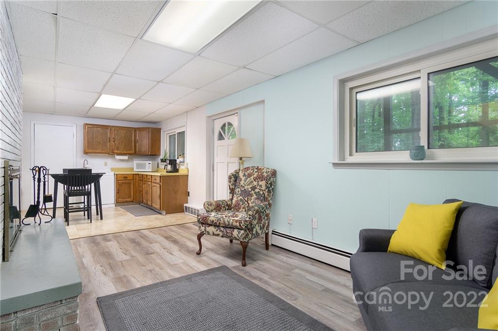 25 Selwyn Road Asheville NC 28806