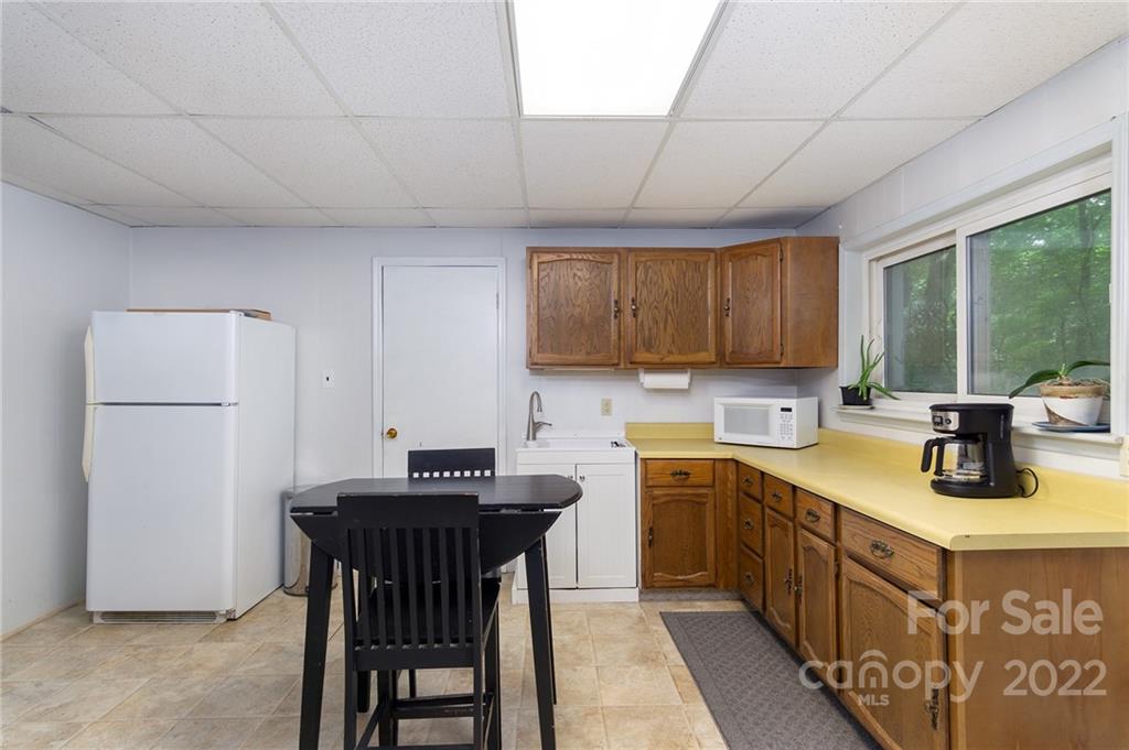 25 Selwyn Road Asheville NC 28806