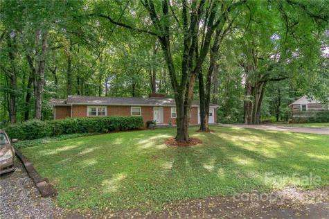 25 Selwyn Road Asheville NC 28806