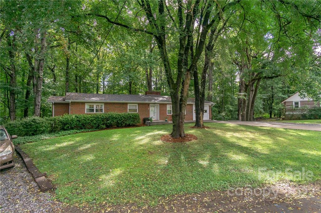 25 Selwyn Road Asheville NC 28806