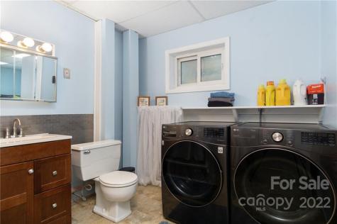 25 Selwyn Road Asheville NC 28806