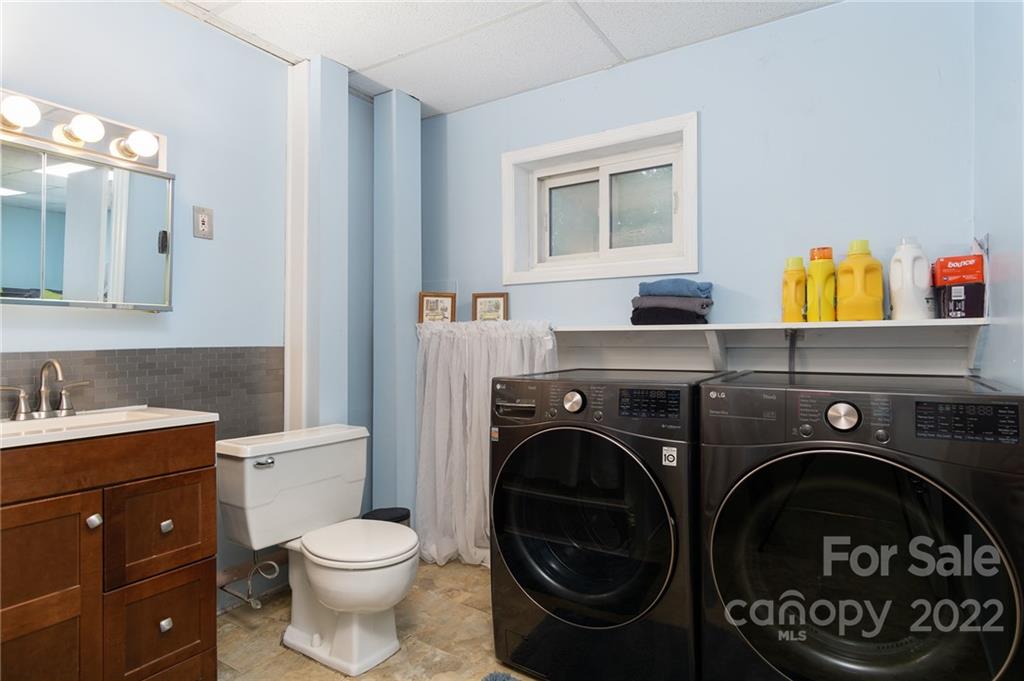 25 Selwyn Road Asheville NC 28806