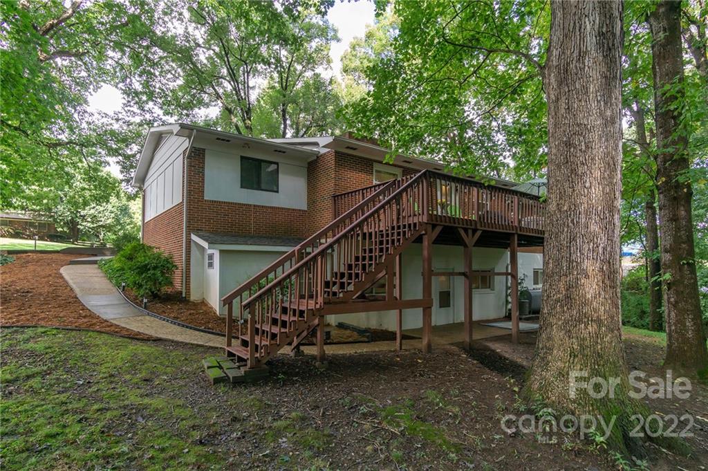 25 Selwyn Road Asheville NC 28806