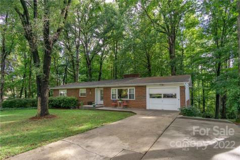 25 Selwyn Road Asheville NC 28806