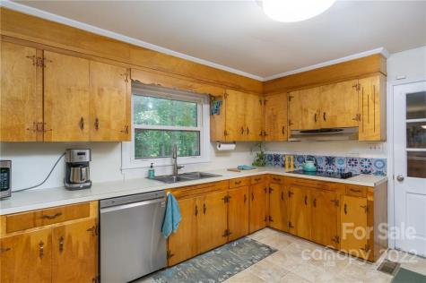 25 Selwyn Road Asheville NC 28806
