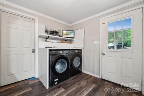 1917 Tom Sadler Road Charlotte NC 28214