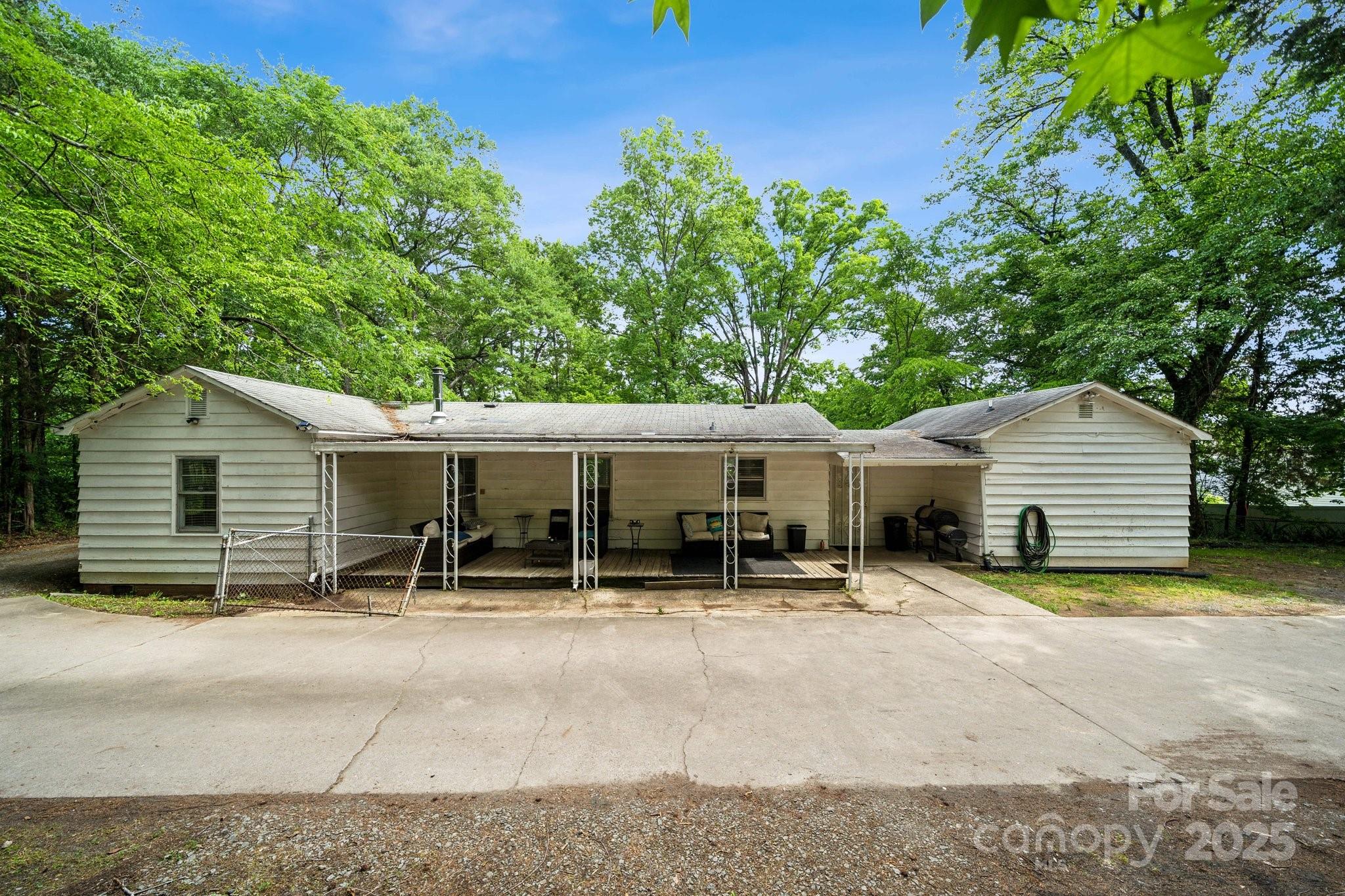 1917 Tom Sadler Road Charlotte NC 28214