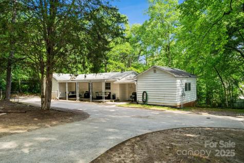 1917 Tom Sadler Road Charlotte NC 28214